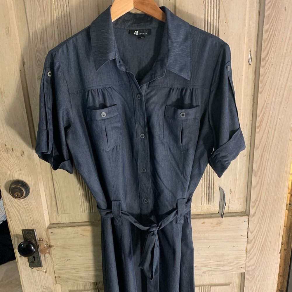 Great everyday  blue Jean look dress